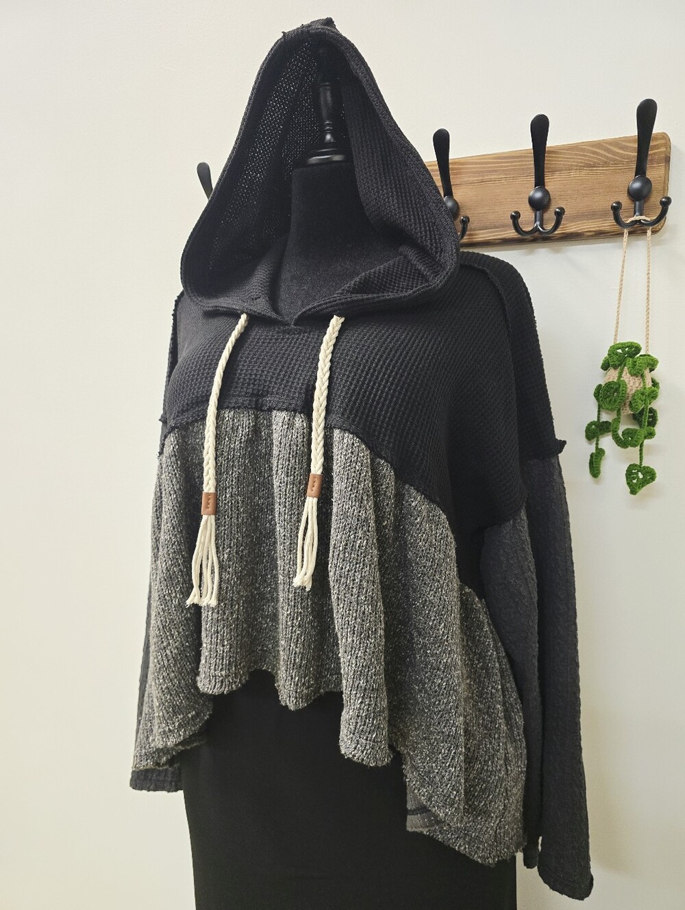 POL Mixed Media Waffle Knit Tiered Babydoll High Low Hoodie
